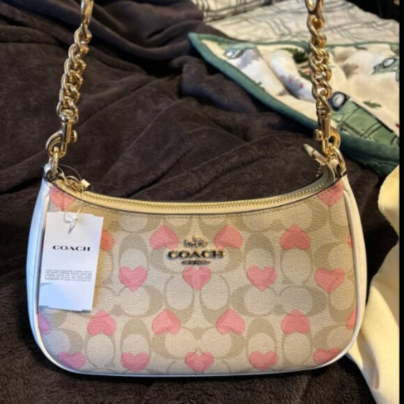 Coach Handbags - Coach Teri Shoulder Bag In Signature Canvas With Heart Print CP190 NWT